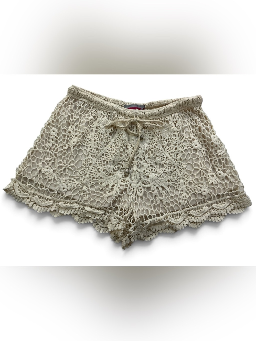 Vintage Body Central Cream/ Beige Crochet Lined Boho Shorts Size Large EPOC